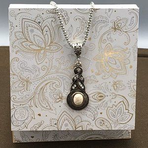 🔴FINAL PRICE NWT silver marcasite natural stone necklace